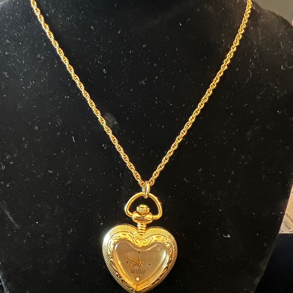 Joan Rivers Jewelry Vintage Joan Rivers Heart Clock Pendant